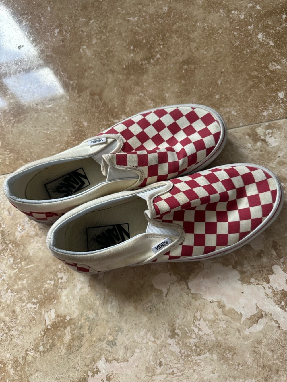 Vans Slip-On Checkerboard in Red and White